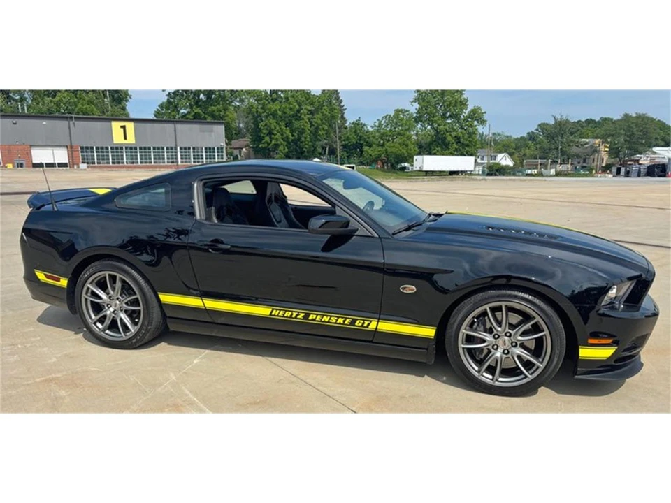 2014 Ford S197 Mustang - Image 28 of 31