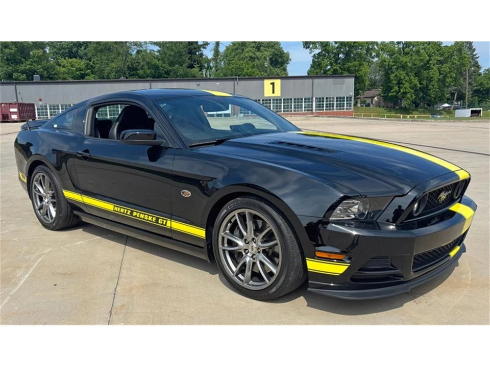 2014 Ford S197 Mustang - Image 24 of 31
