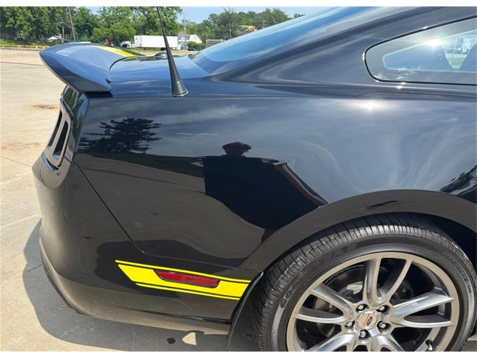 2014 Ford S197 Mustang - Image 30 of 31