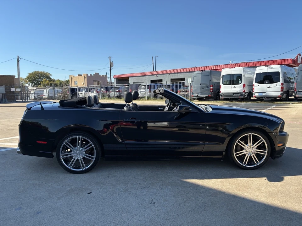 2014 Ford S197 Mustang - Image 4 of 14