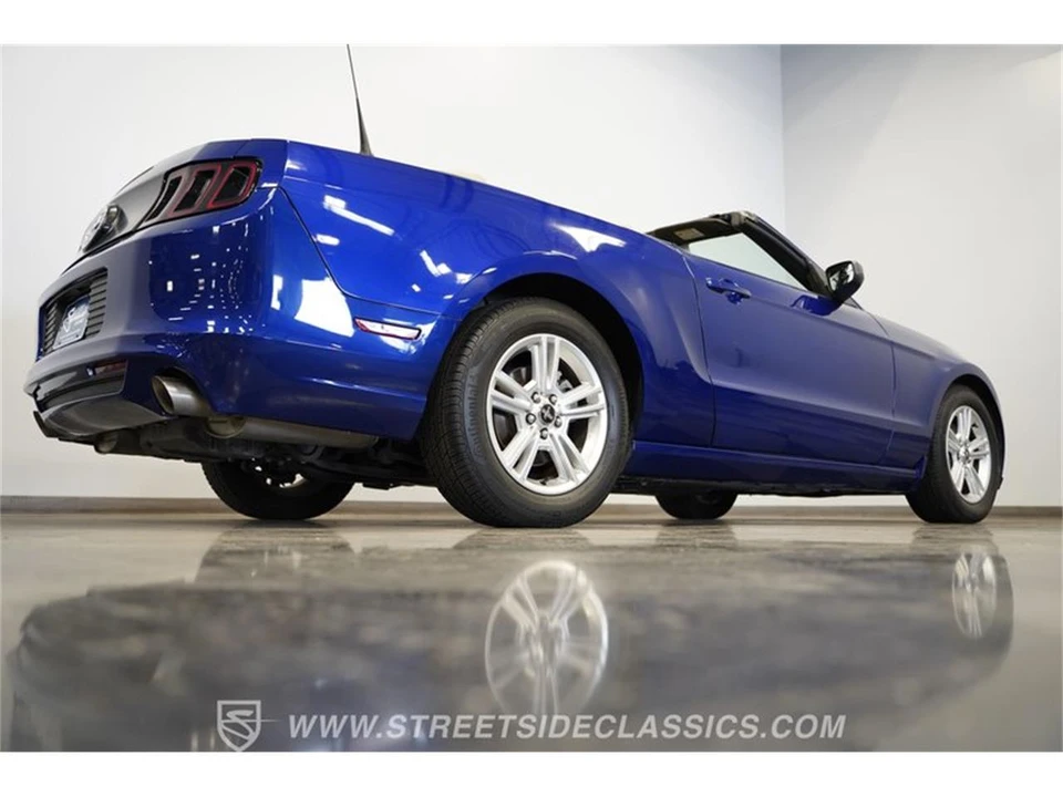 2014 Ford S197 Mustang - Image 30 of 31
