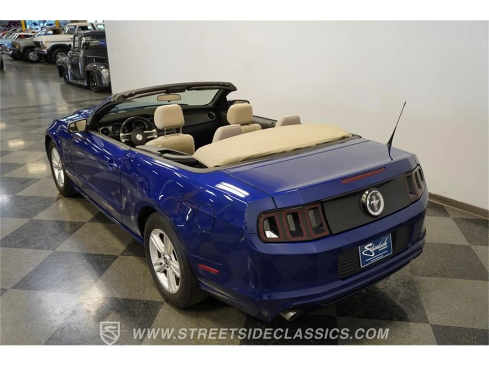 2014 Ford S197 Mustang - Image 27 of 31
