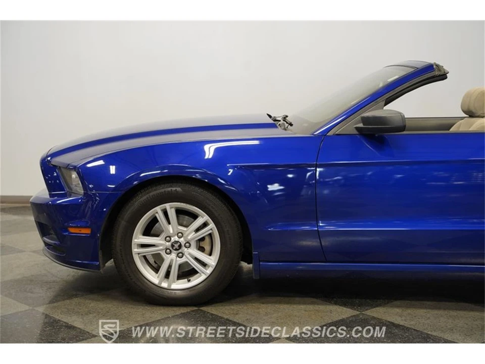 2014 Ford S197 Mustang - Image 24 of 31
