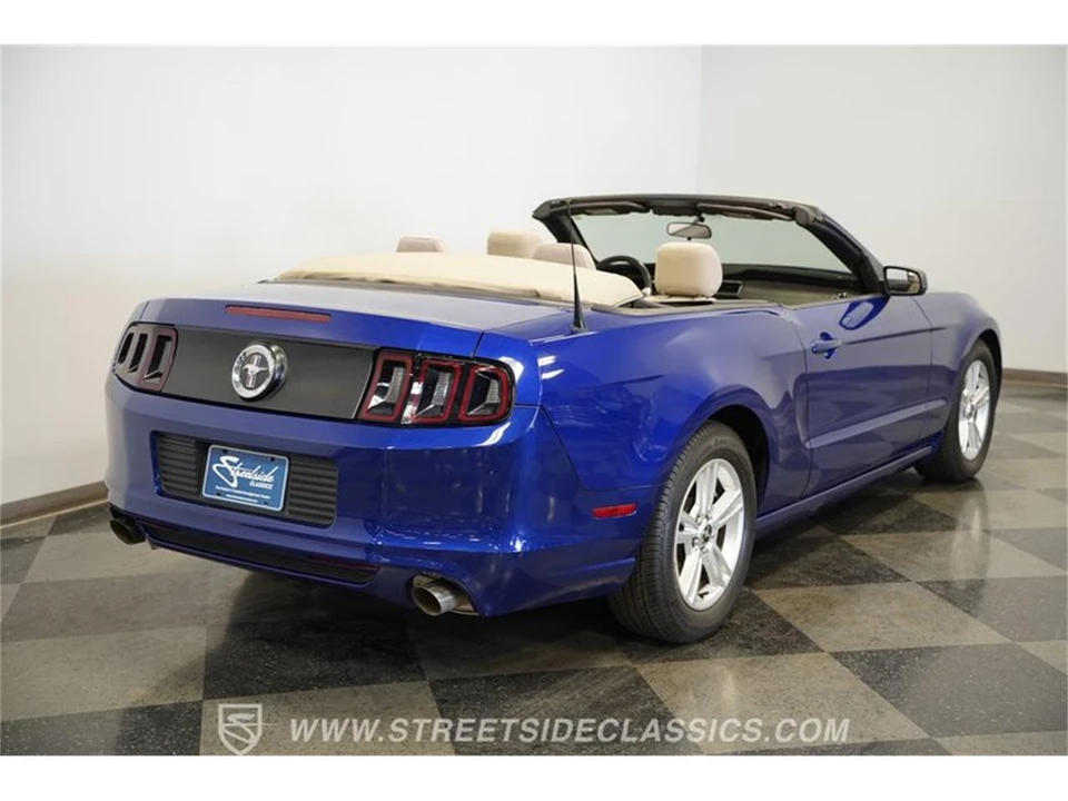 2014 Ford S197 Mustang - Image 12 of 31