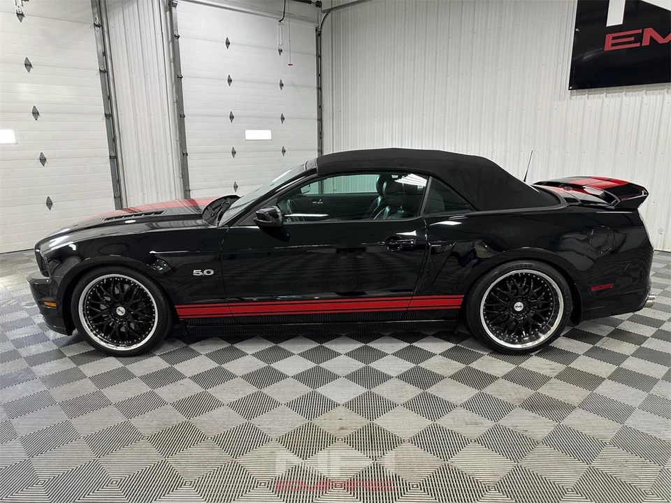 2014 Ford S197 Mustang - Image 4 of 31