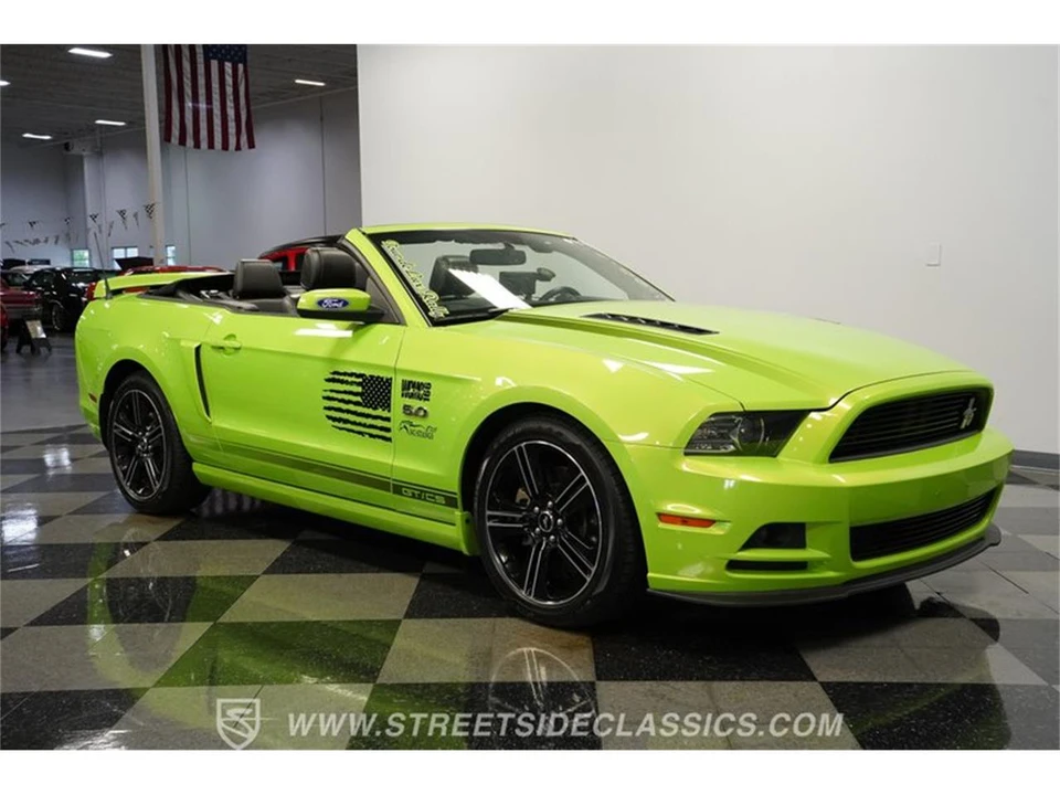 2014 Ford S197 Mustang - Image 15 of 31