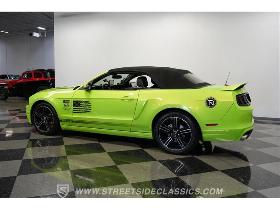 2014 Ford S197 Mustang - Image 7 of 31