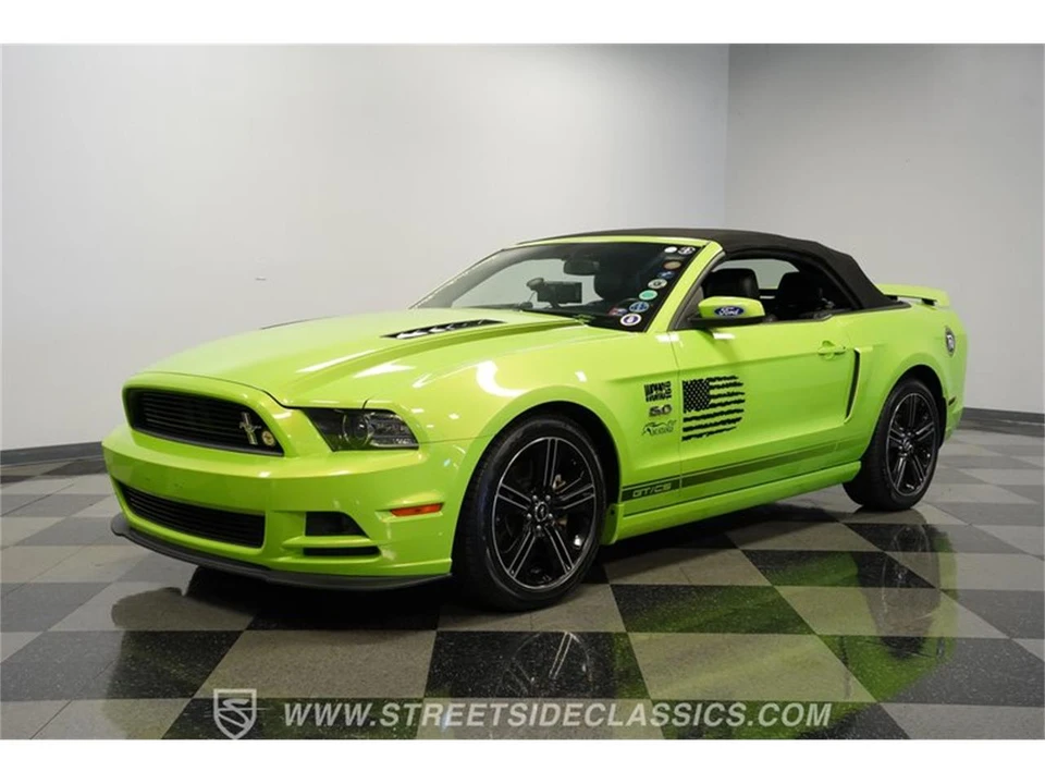 2014 Ford S197 Mustang - Image 4 of 31