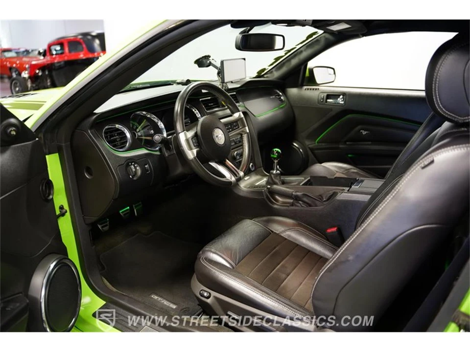 2014 Ford S197 Mustang - Image 2 of 31