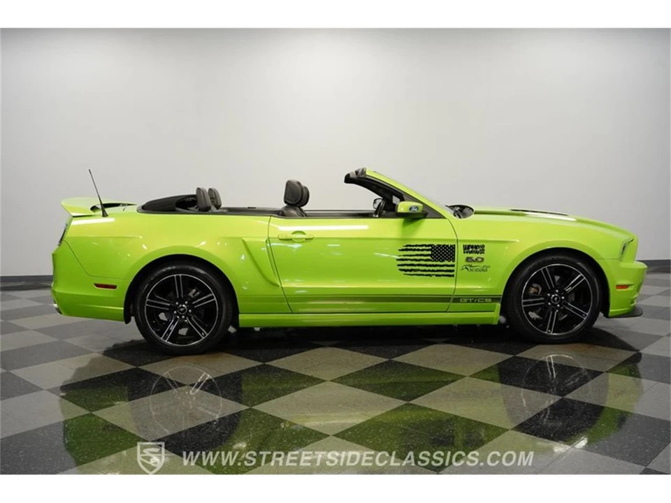 2014 Ford S197 Mustang - Image 13 of 31