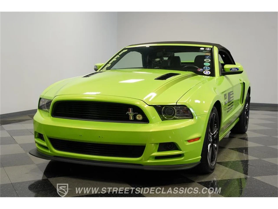 2014 Ford S197 Mustang - Image 17 of 31
