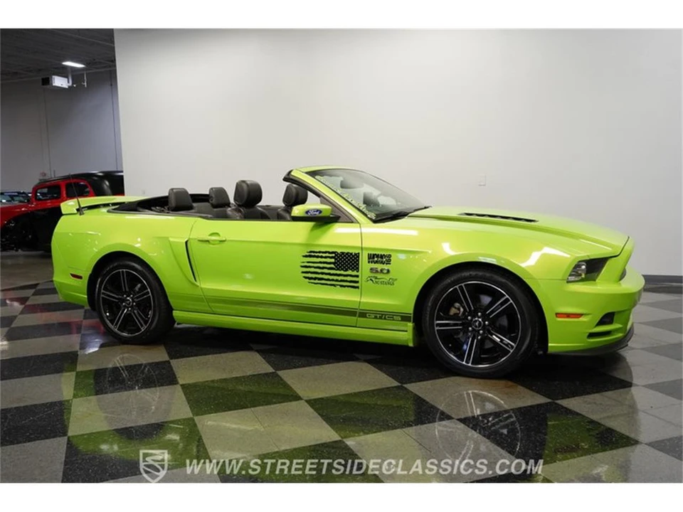 2014 Ford S197 Mustang - Image 14 of 31
