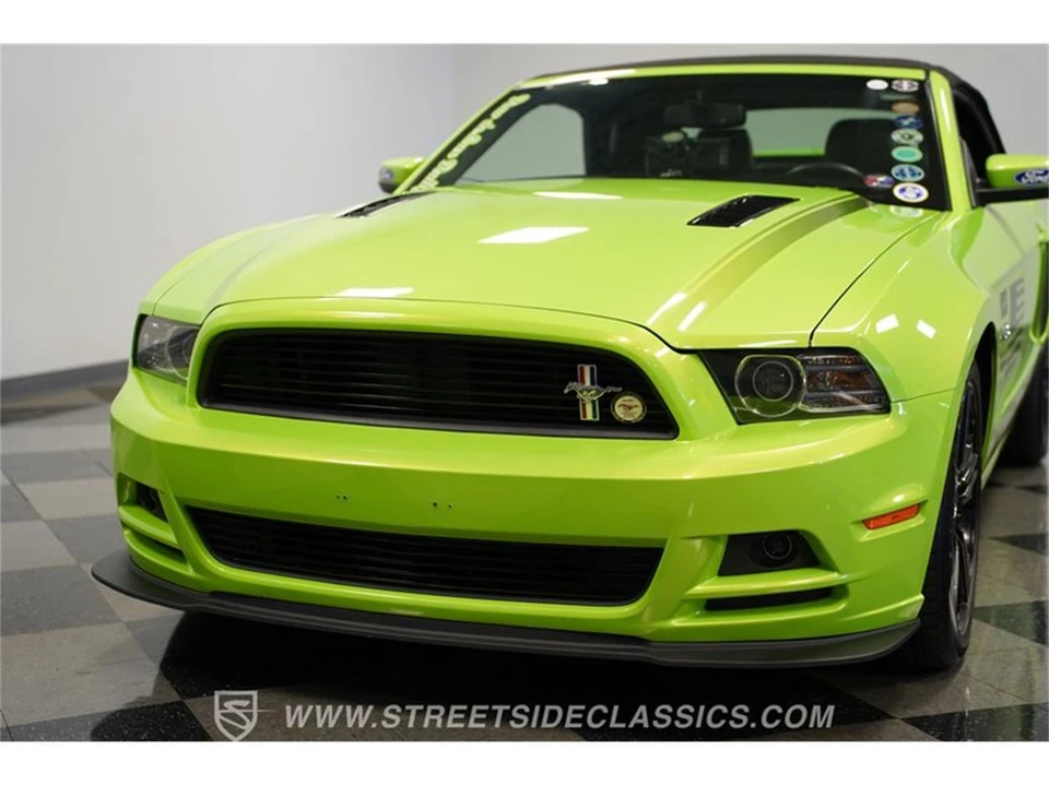 2014 Ford S197 Mustang - Image 18 of 31