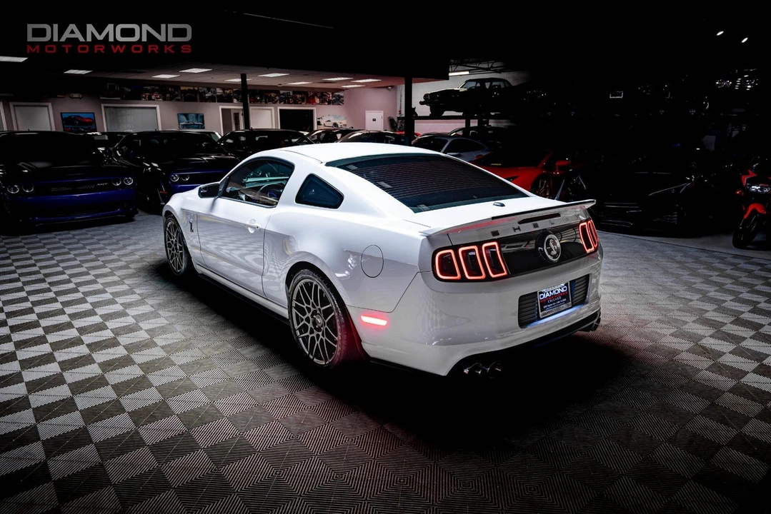 2014 Ford S197 Mustang - Image 4 of 12