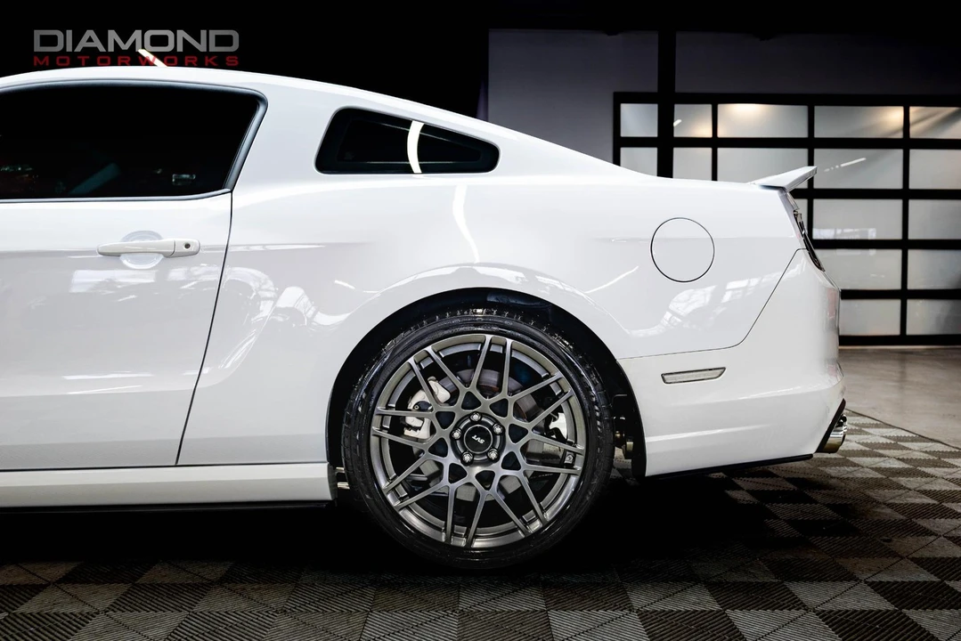 2014 Ford S197 Mustang - Image 11 of 12