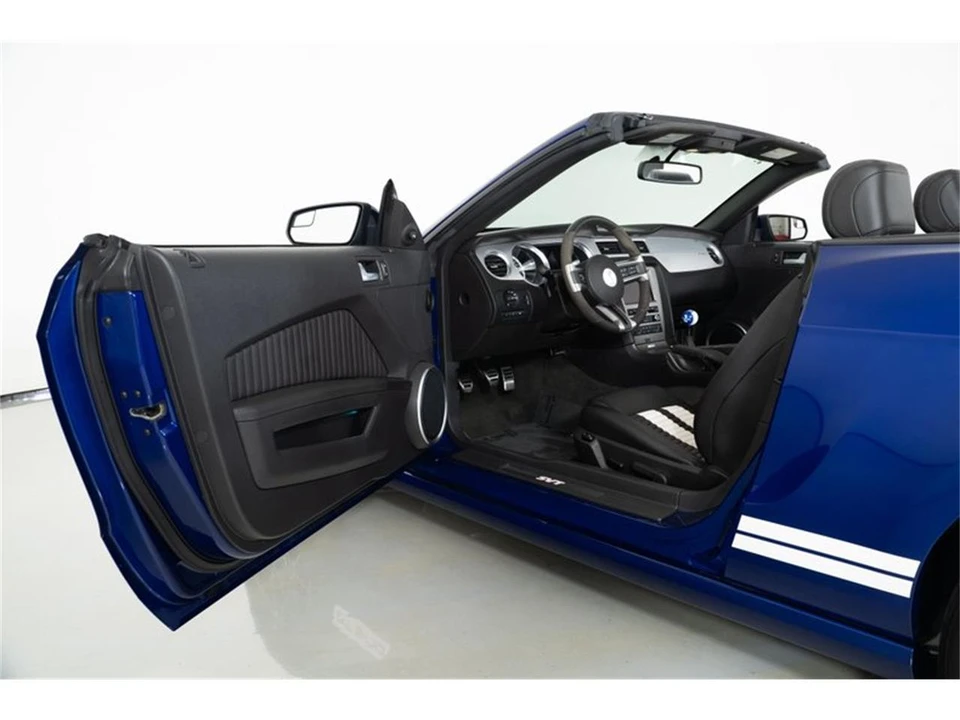 2014 Ford S197 Mustang - Image 17 of 31