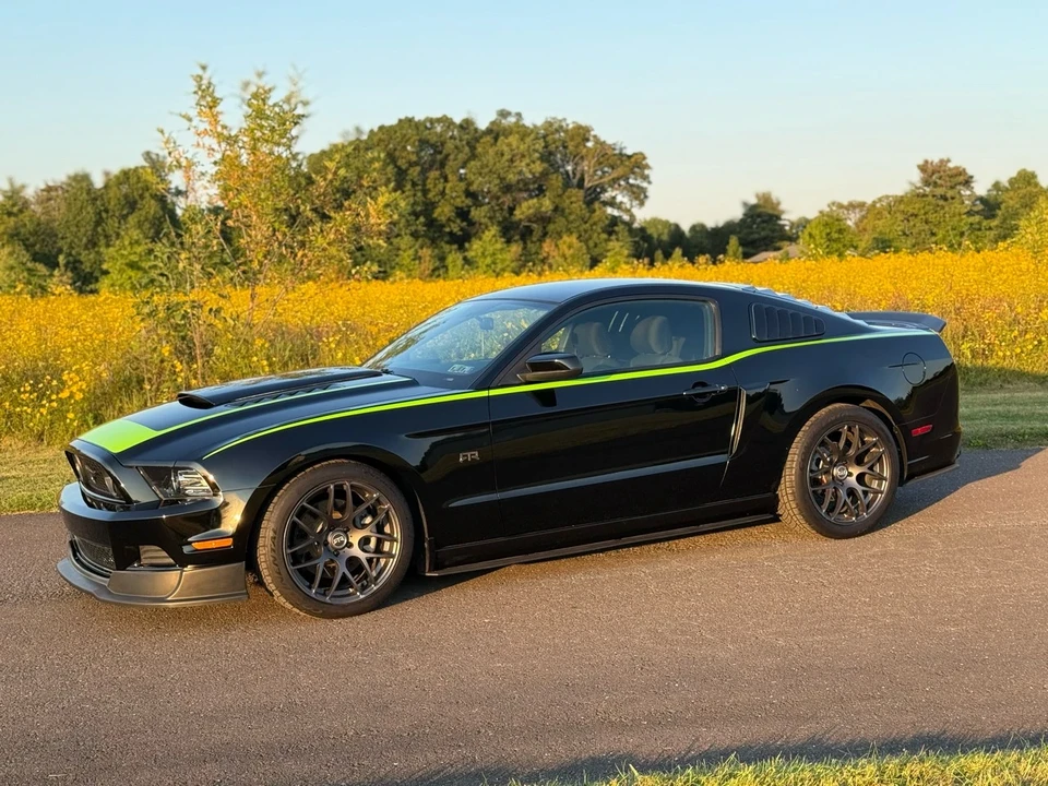 2014 Ford S197 Mustang - Image 2 of 21