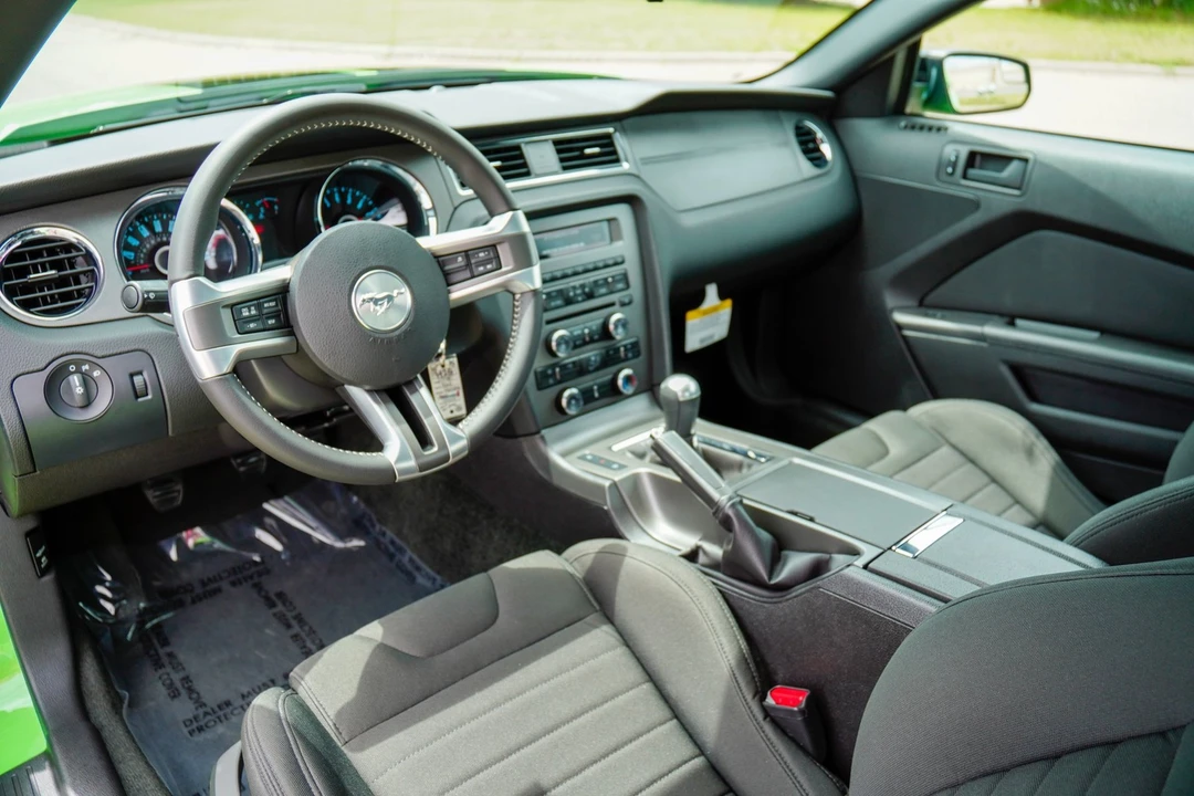 2014 Ford S197 Mustang - Image 12 of 31