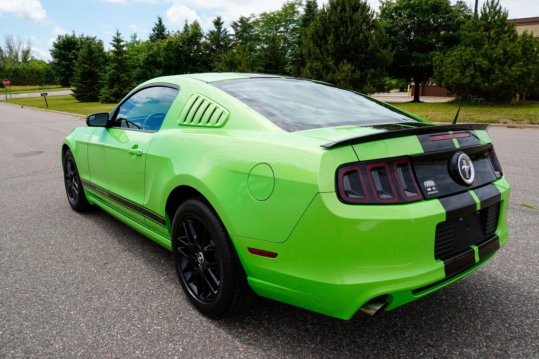 2014 Ford S197 Mustang - Image 6 of 31