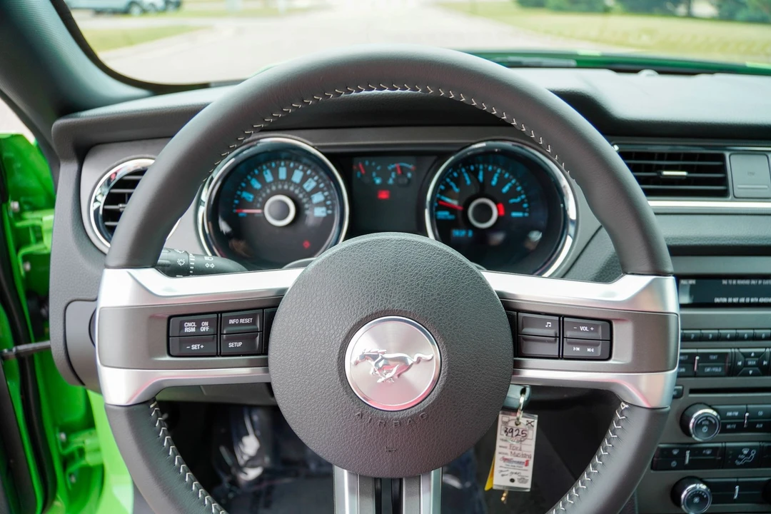 2014 Ford S197 Mustang - Image 13 of 31