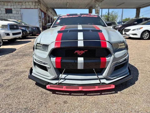 2014 Ford Mustang 2dr