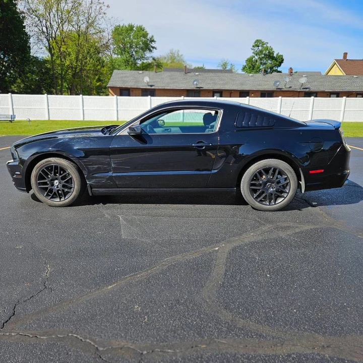 2014 Ford S197 Mustang - Image 7 of 14