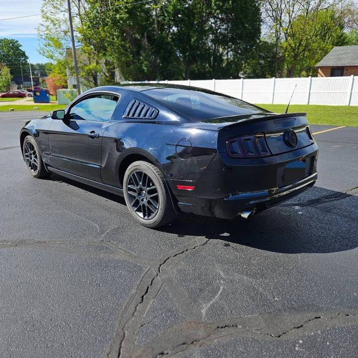 2014 Ford S197 Mustang - Image 6 of 14