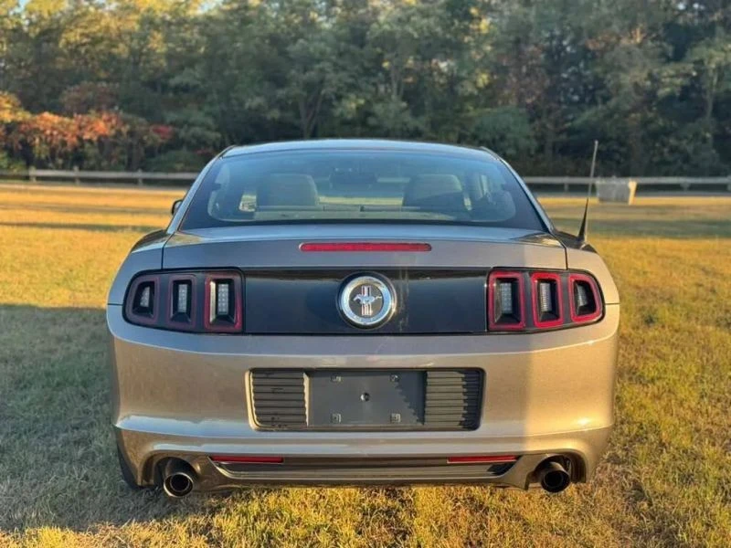 2014 Ford S197 Mustang - Image 5 of 12