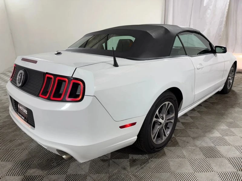 2014 Ford S197 Mustang - Image 7 of 12