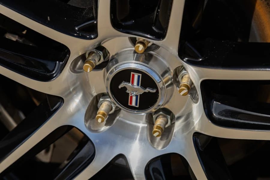 2014 Ford S197 Mustang - Image 17 of 31