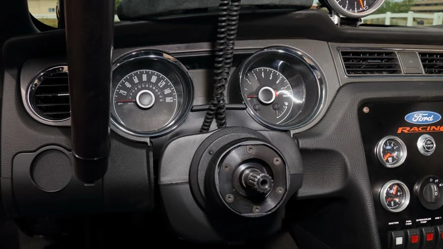 2014 Ford S197 Mustang - Image 9 of 29