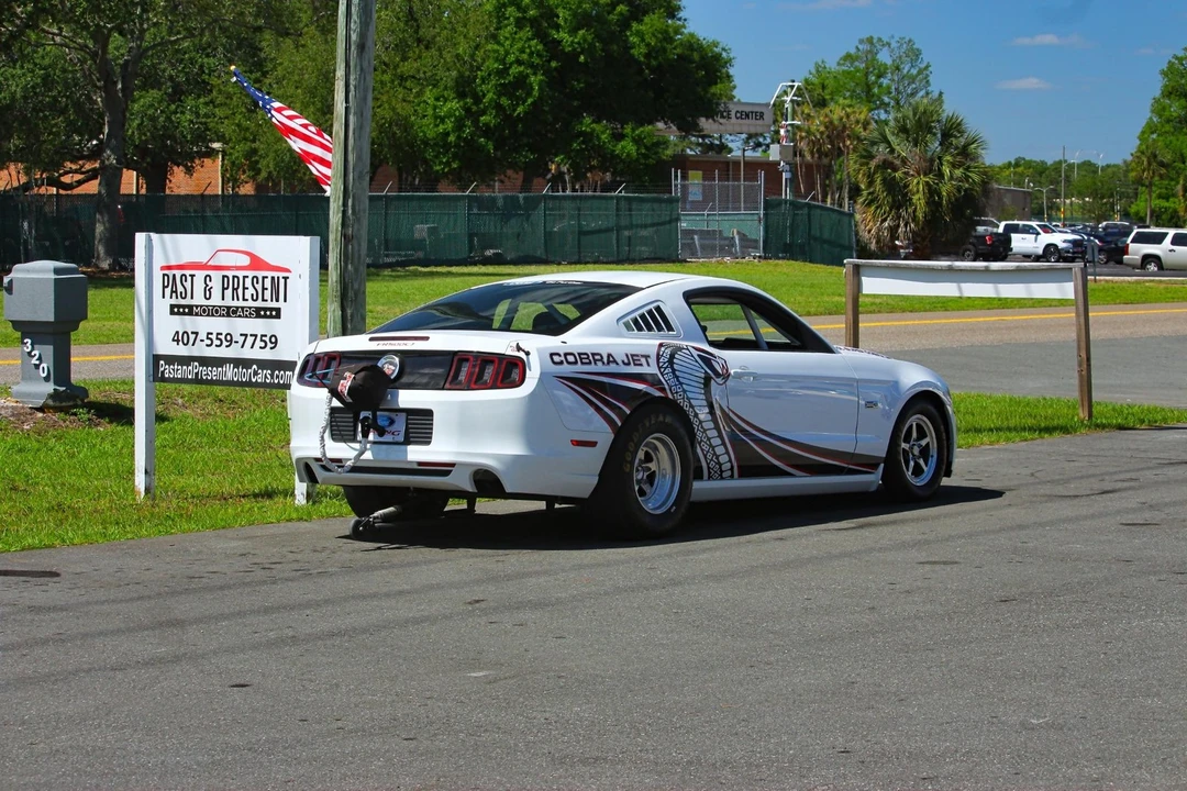 2014 Ford S197 Mustang - Image 6 of 31