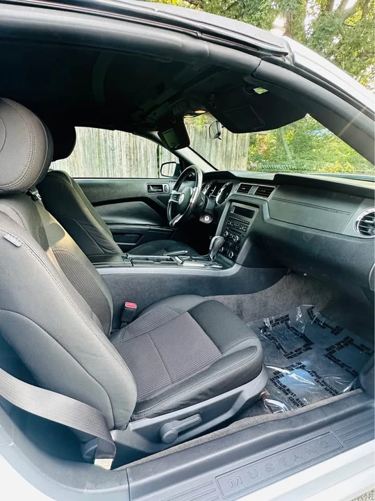 2014 Ford S197 Mustang - Image 12 of 17