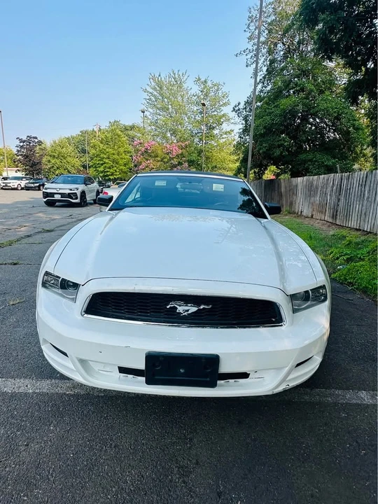 2014 Ford S197 Mustang - Image 8 of 17