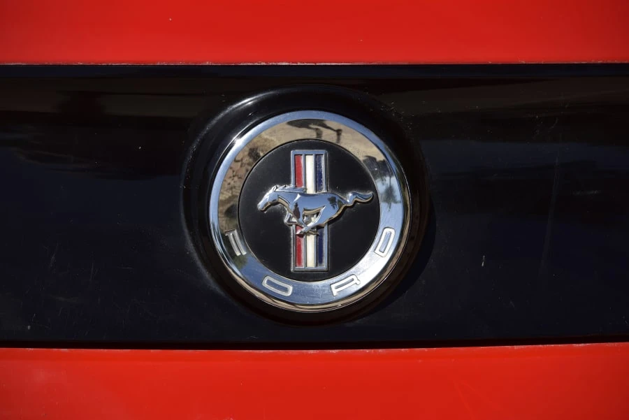 2014 Ford S197 Mustang - Image 9 of 24