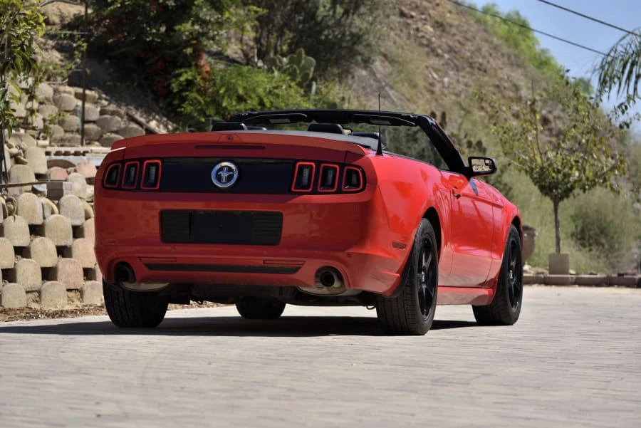 2014 Ford S197 Mustang - Image 6 of 24