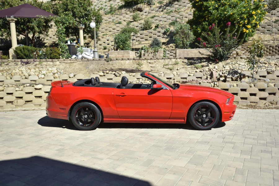 2014 Ford S197 Mustang - Image 11 of 24