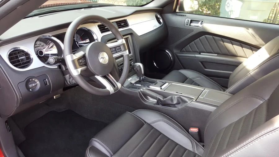 2014 Ford S197 Mustang - Image 2 of 4