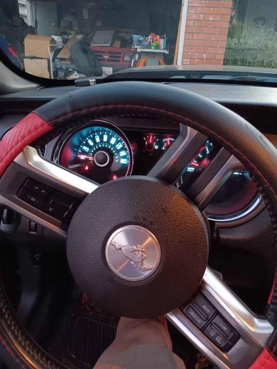 2014 Ford S197 Mustang - Image 10 of 17