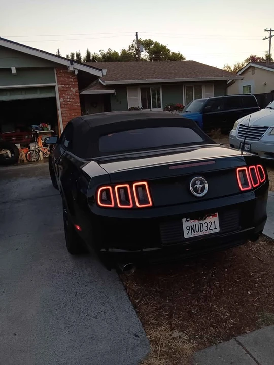 2014 Ford S197 Mustang - Image 6 of 17