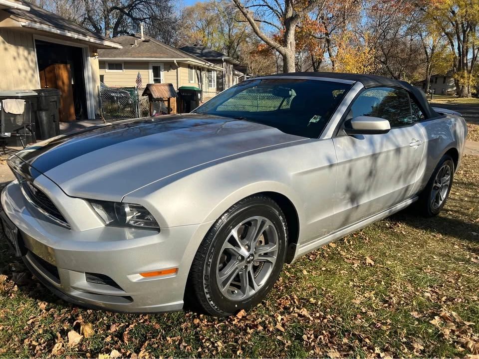 2014 Ford S197 Mustang - Image 6 of 6