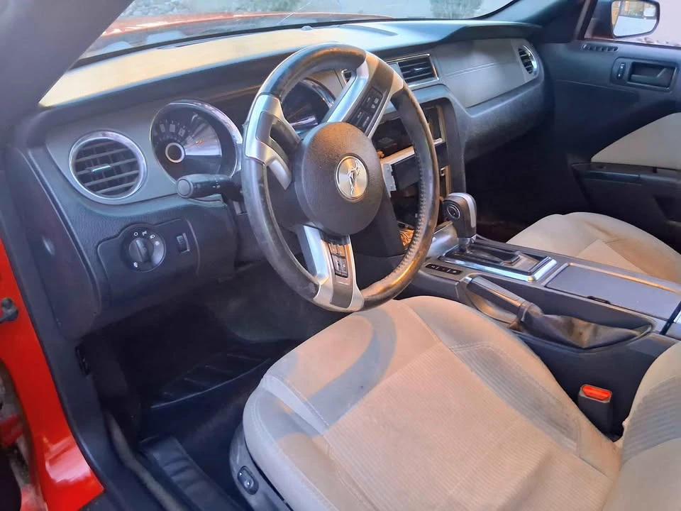 2014 Ford S197 Mustang - Image 13 of 18