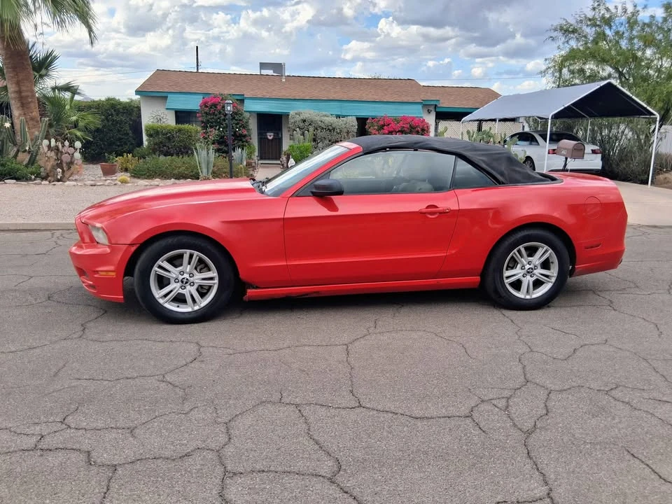 2014 Ford S197 Mustang - Image 9 of 18