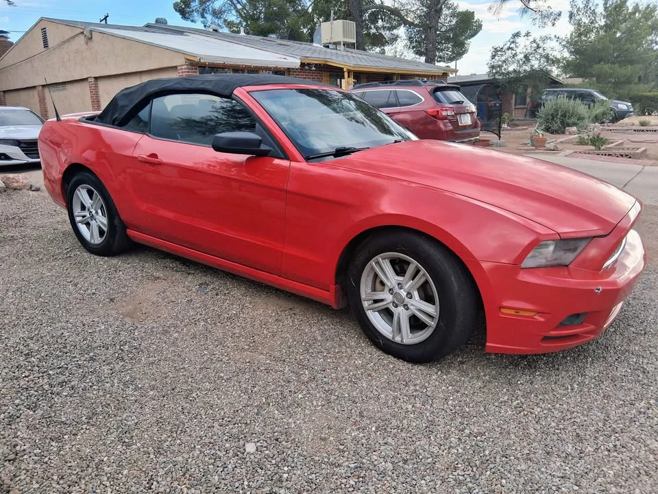 2014 Ford S197 Mustang - Image 6 of 18