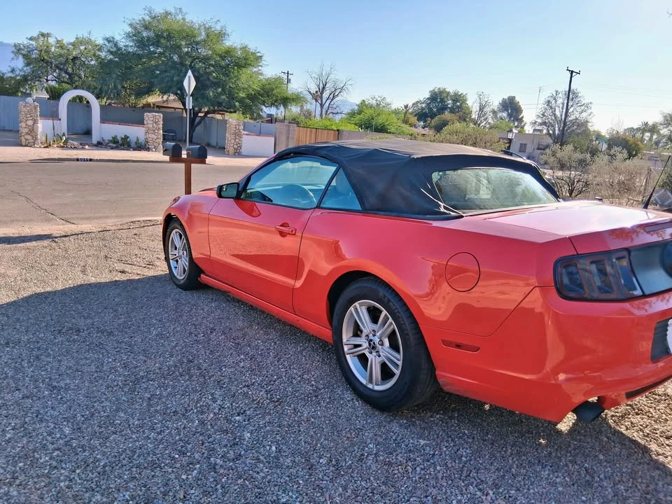 2014 Ford S197 Mustang - Image 10 of 18