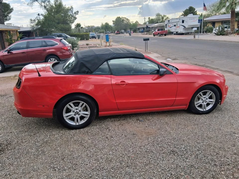2014 Ford S197 Mustang - Image 12 of 18