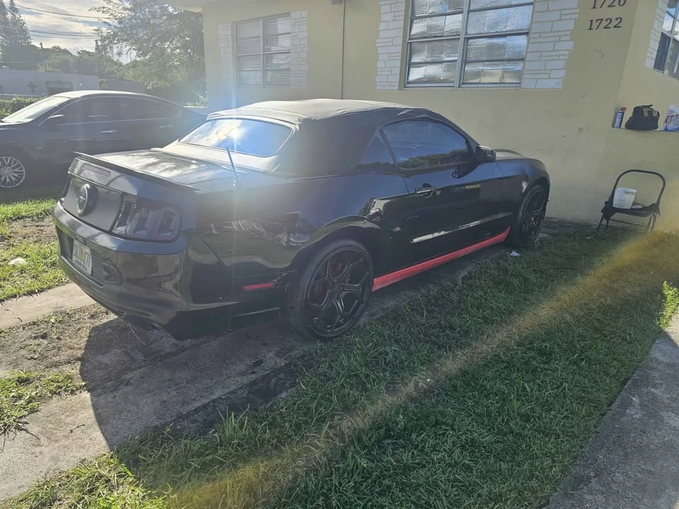 2014 Ford S197 Mustang - Image 3 of 9