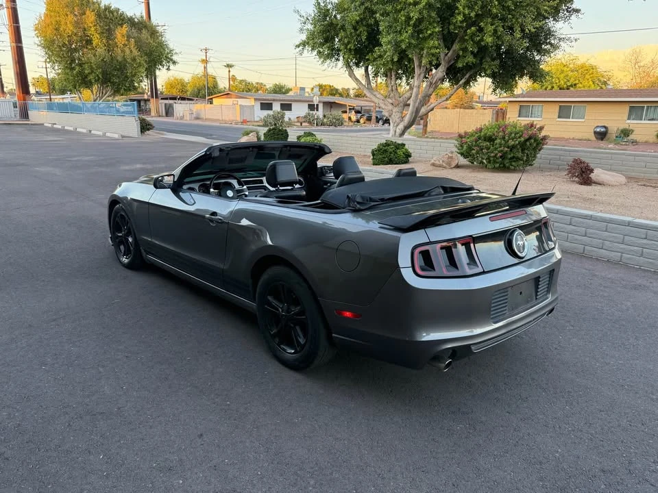 2014 Ford S197 Mustang - Image 11 of 11