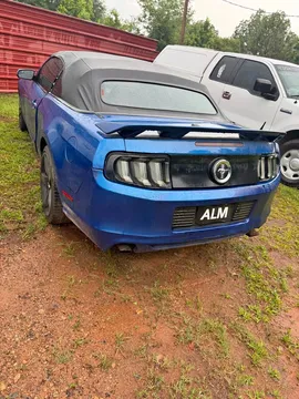 2014 Ford Mustang Convertible 2D