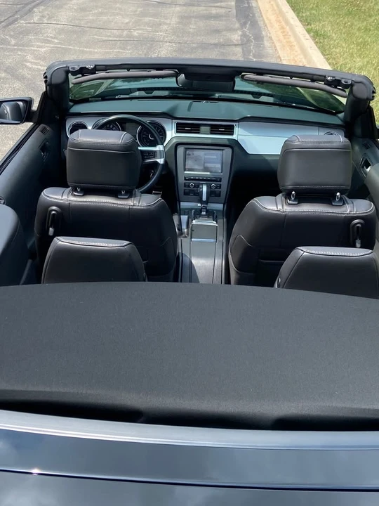 2014 Ford S197 Mustang - Image 11 of 14